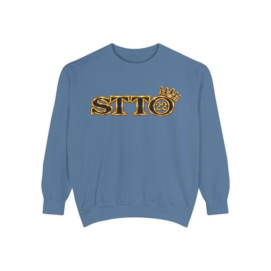 Royalty Graphic Sweatshirt — “SMARTEYWOMANS ROYALS” Gold Foil Crewneck
