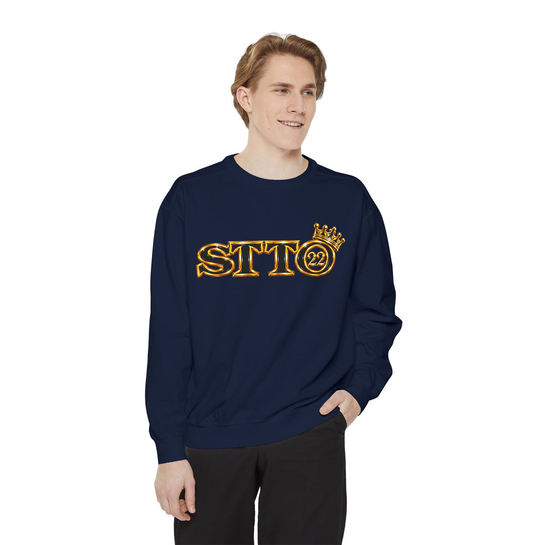 Royalty Graphic Sweatshirt — “SMARTEYWOMANS ROYALS” Gold Foil Crewneck