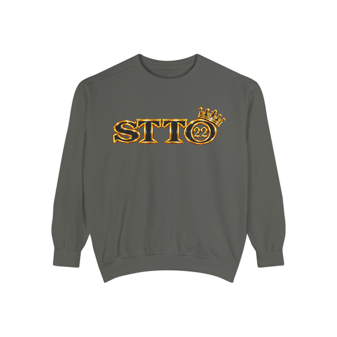 Royalty Graphic Sweatshirt — “SMARTEYWOMANS ROYALS” Gold Foil Crewneck