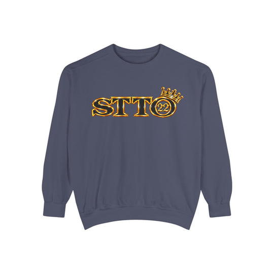 Royalty Graphic Sweatshirt — “SMARTEYWOMANS ROYALS” Gold Foil Crewneck
