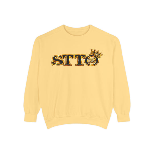 Royalty Graphic Sweatshirt — “SMARTEYWOMANS ROYALS” Gold Foil Crewneck